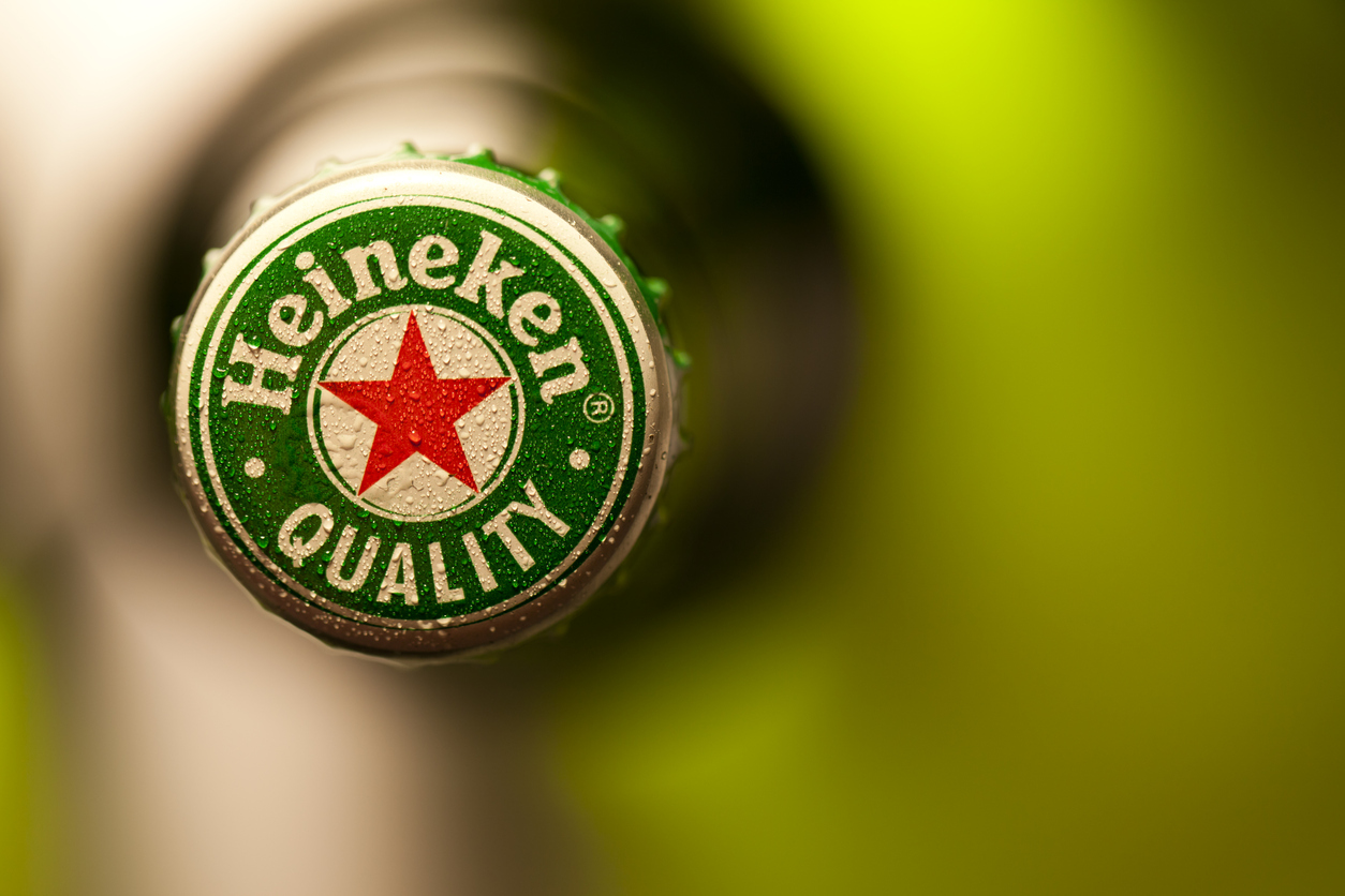 XMReality signs a three-year contract with Heineken, one of the top three brewing companies in the world