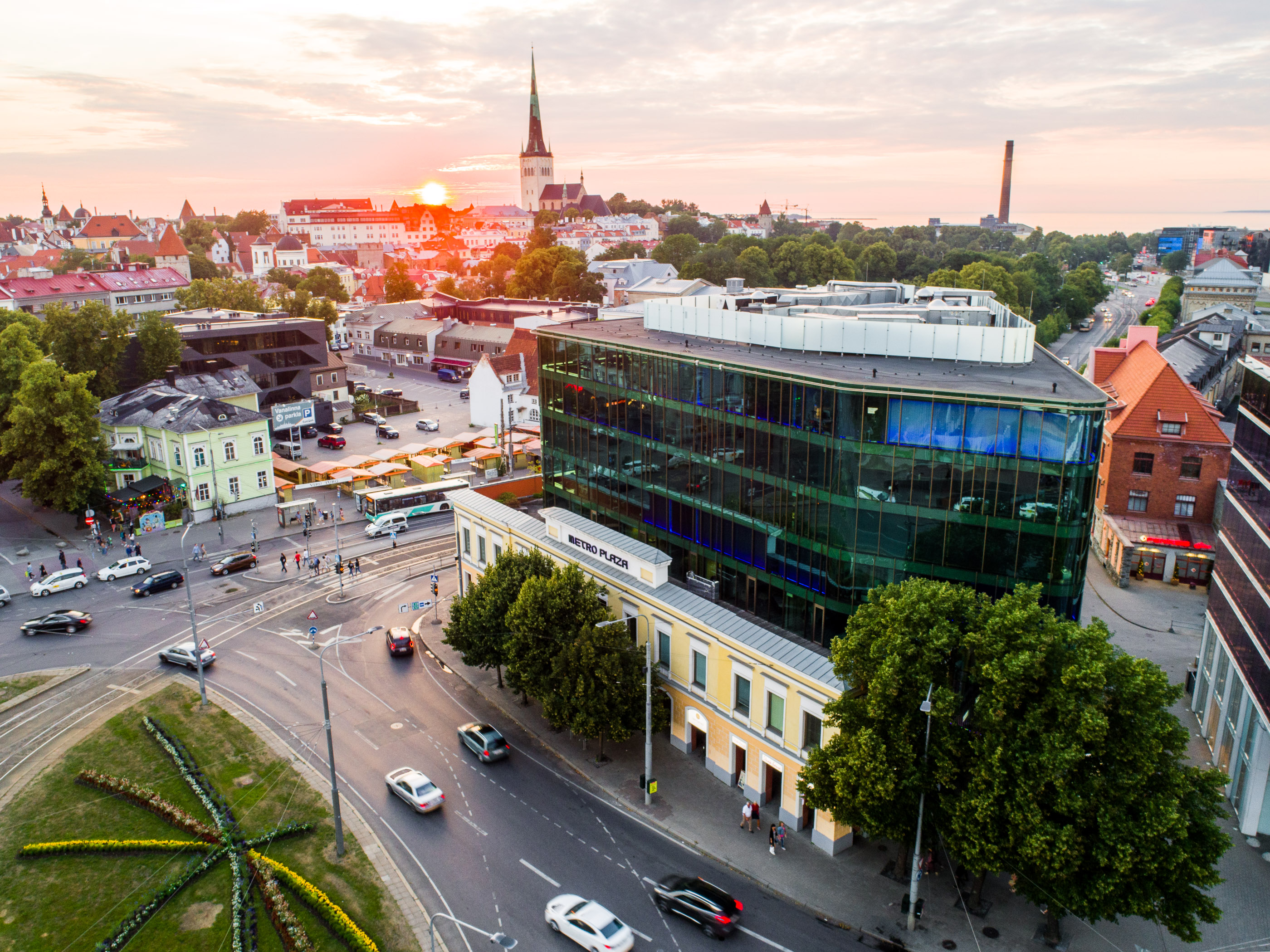 Major end-of-year transaction in 2021 on the Baltic real estate market – East Capital Real Estate has signed an agreement for the sale of three properties