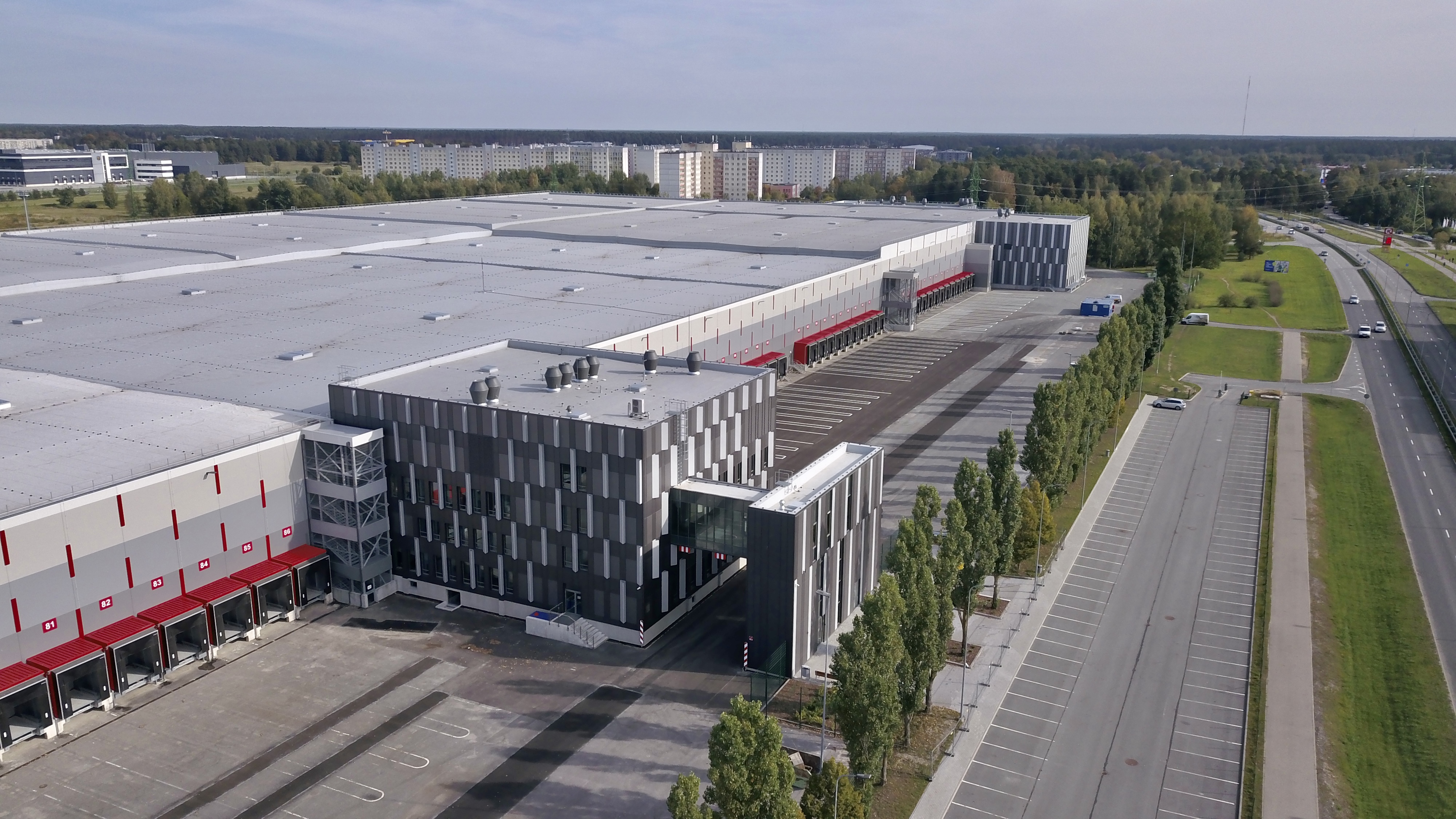 East Capital Real Estate acquires Rimi Baltic Distribution Center – the largest Real Estate transaction in the Baltics for a logistics facility during 2023